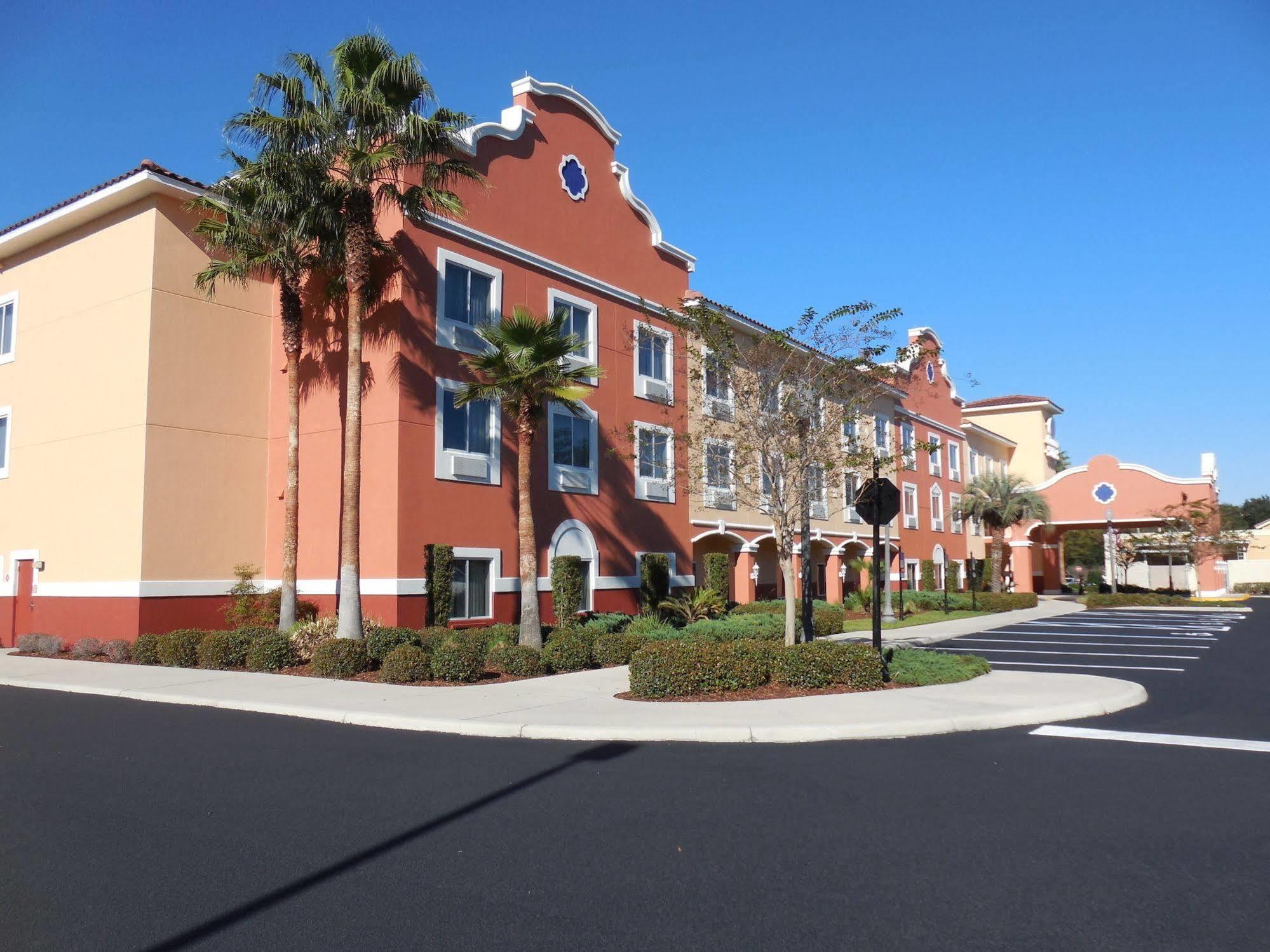 Comfort Suites The Villages Lady Lake Exterior photo